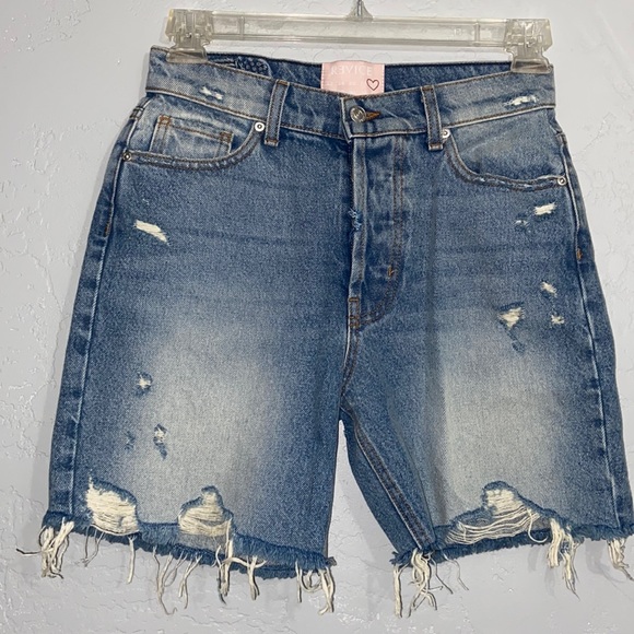Revice Denim High Rise Light Wash Destroy Distress Button Fly Shorts Size 27 - Picture 1 of 11